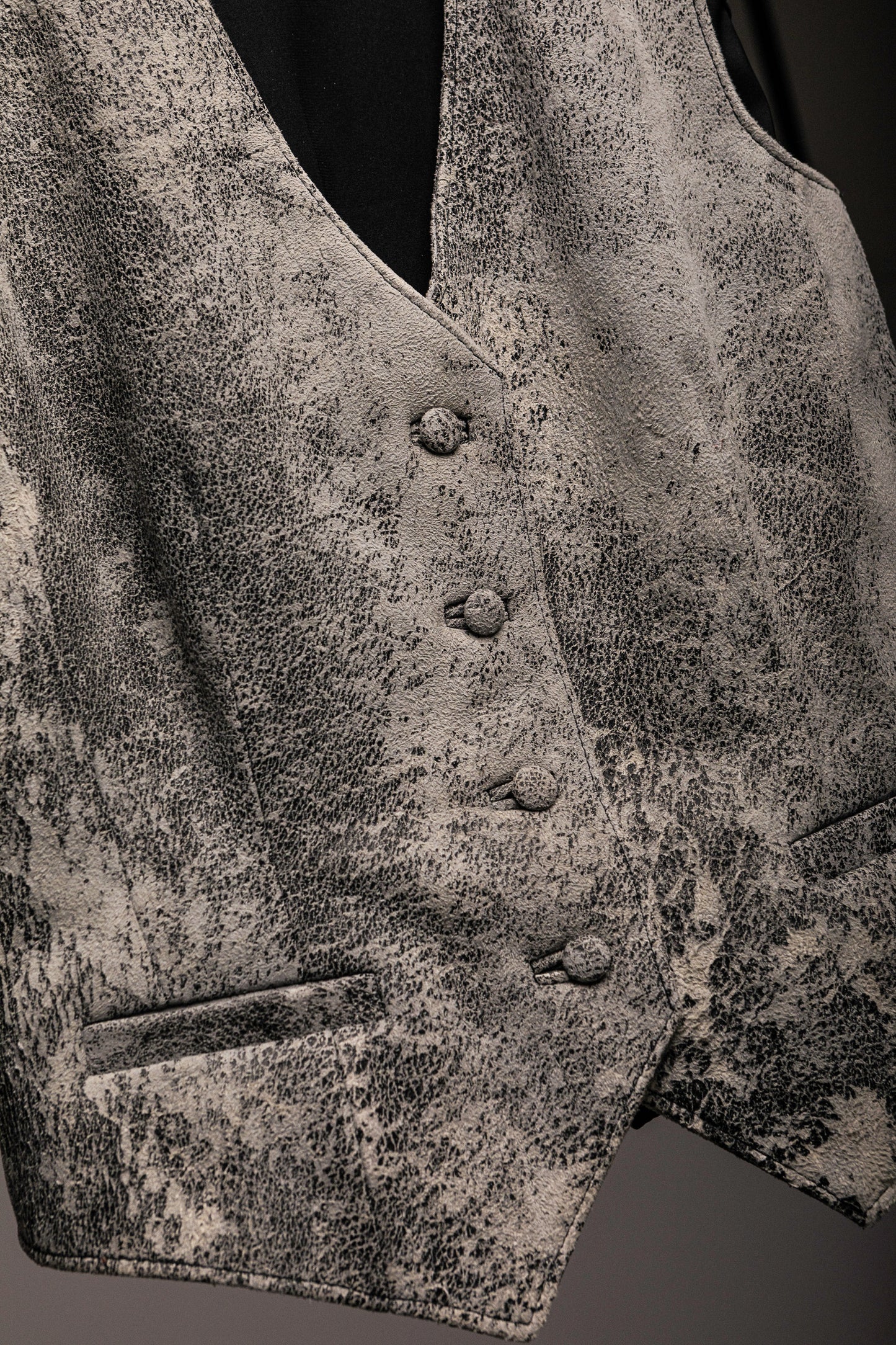 WAISTCOAT WILD