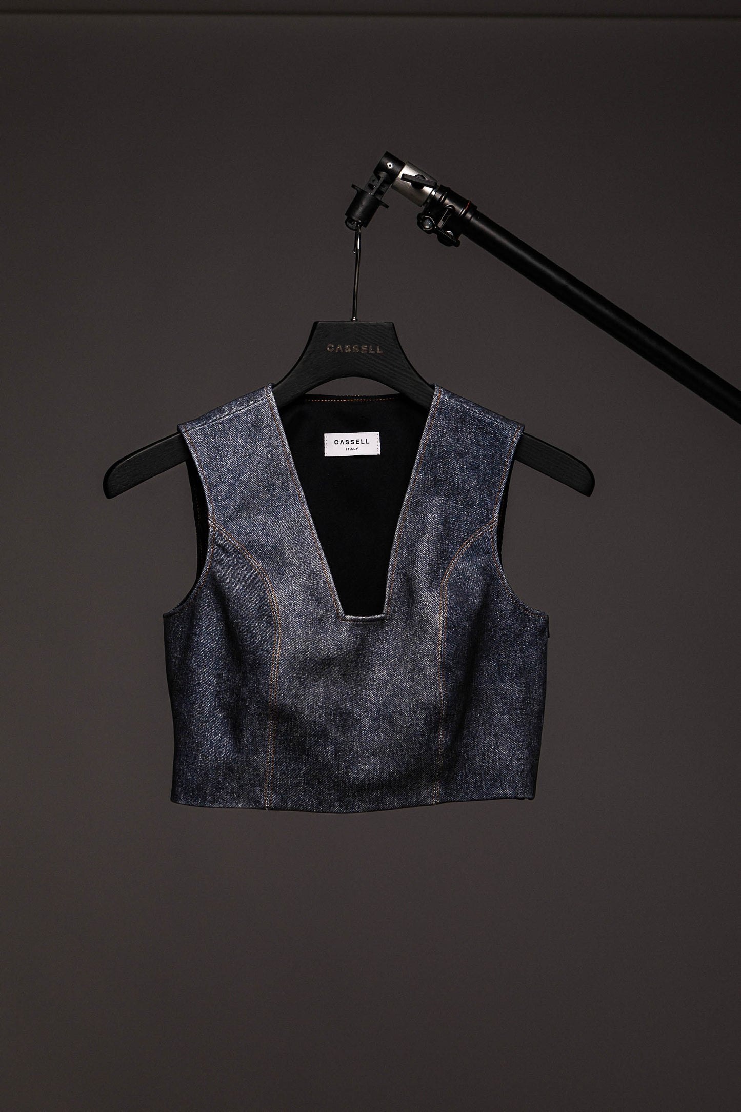 DENIM TOP